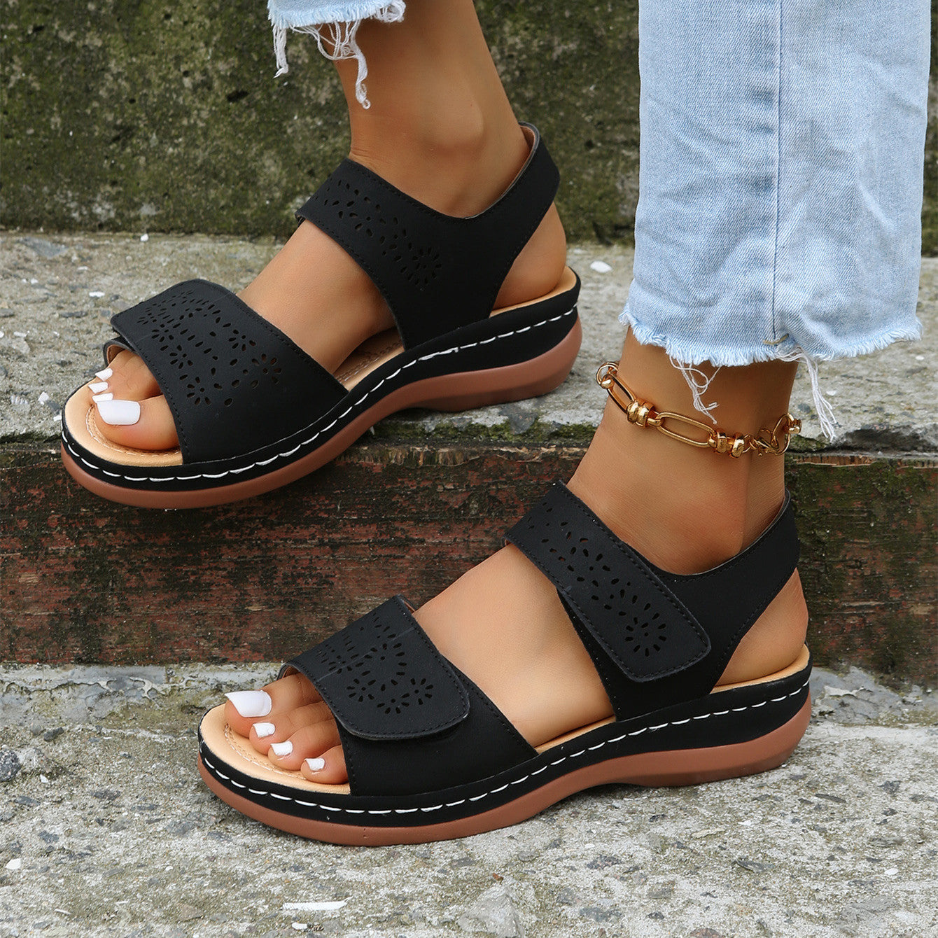 Women's Leather Slope-Heeled Casual Thick Roman Sandals
