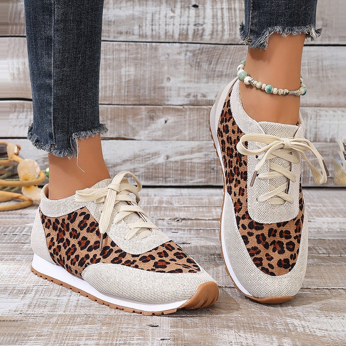 Women's Flat Bottomed Leopard Print Lace-Up Casual Sports Shoes